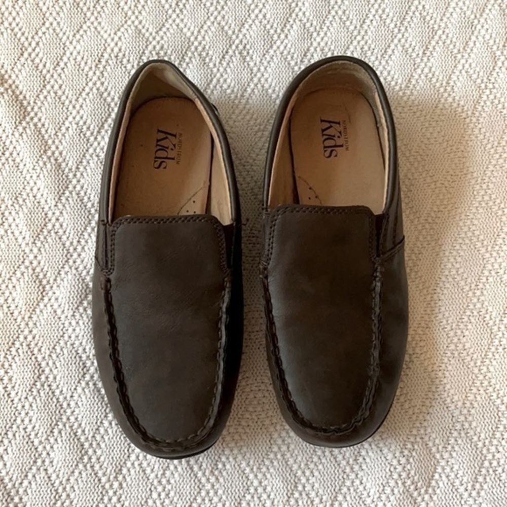 Nordstrom kids loafers 👞 size 3